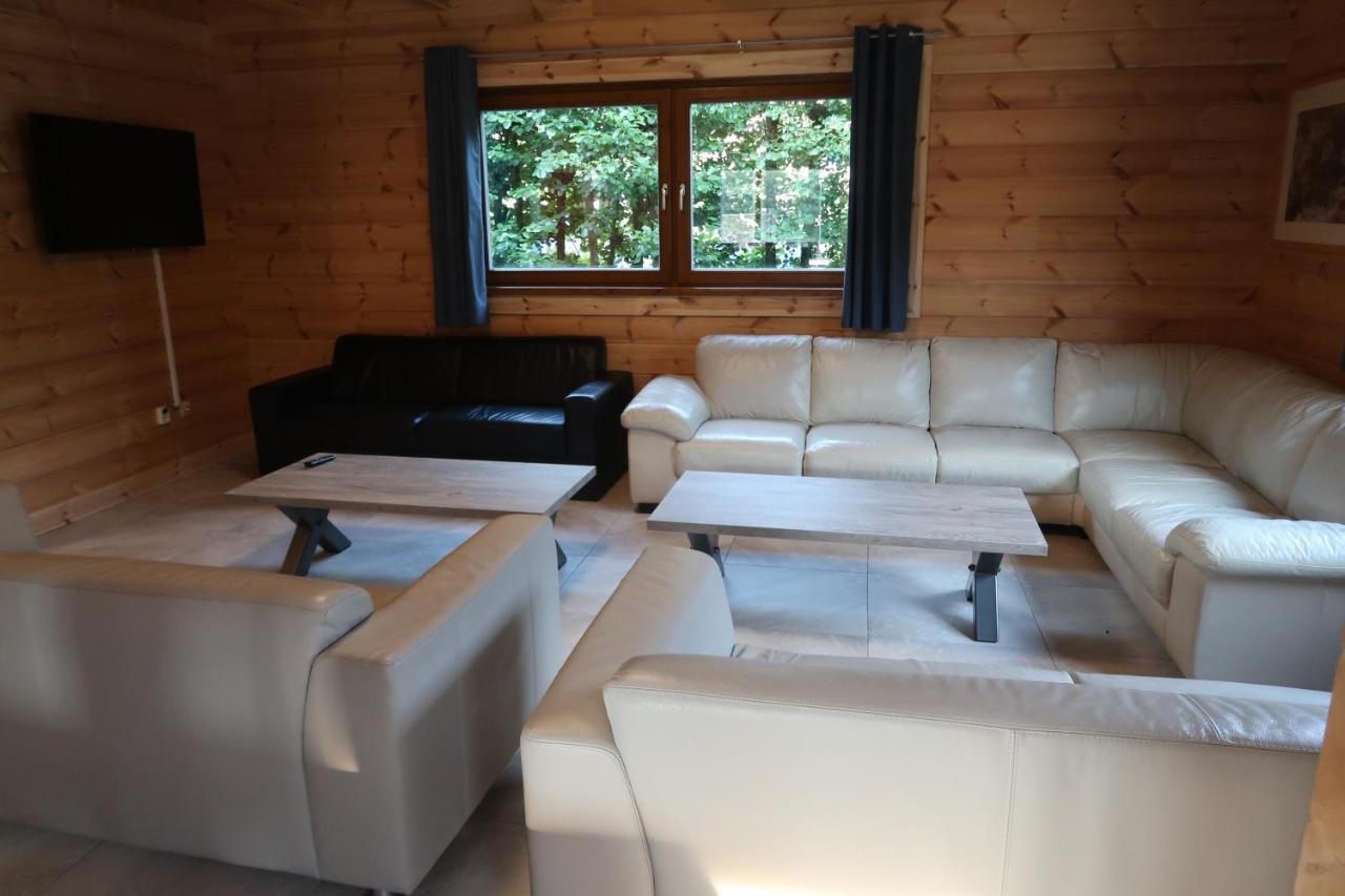 Familiehuis Klokkenweide Villa Loon op Zand ภายนอก รูปภาพ